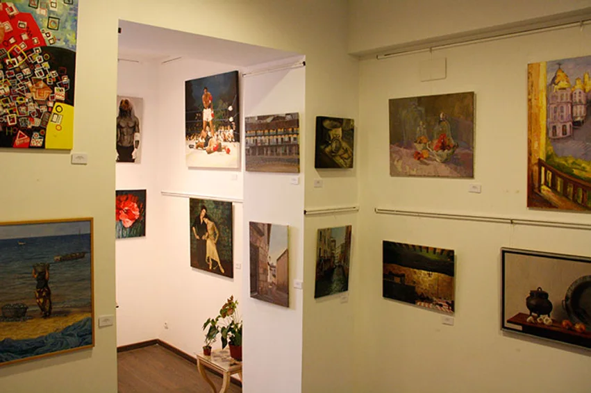 Galeria de Arte Ulmacarisa Madrid - Chamberi